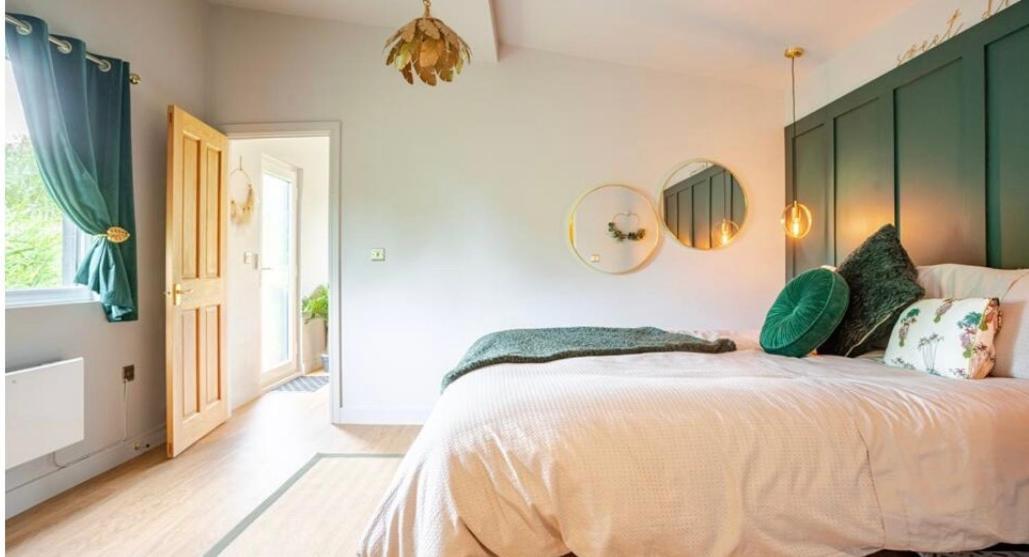 Reeds Retreat Villa Ashford  Bagian luar foto